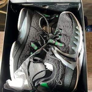 Gordon Hayward x Anta